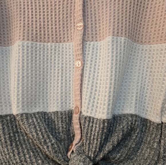 Cute light pink, white and gray, long sleeve blouse with buttons and front tie. - Picture 4 of 6